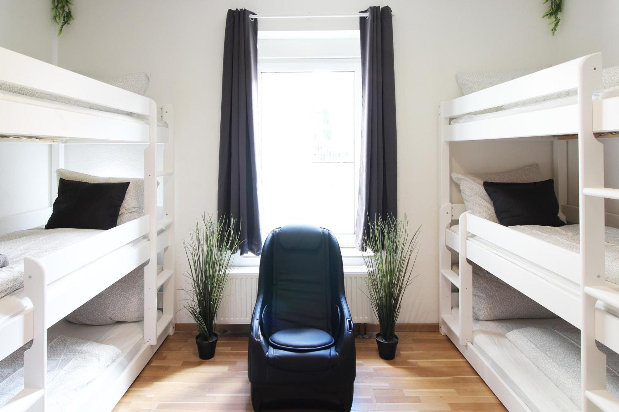 Hotel Ulm Zentrum - Komplettes Zimmer, Hochbett, Android Tv & Eigenem Bad - Perfekt Fuer Familien & Gruppen エクステリア 写真