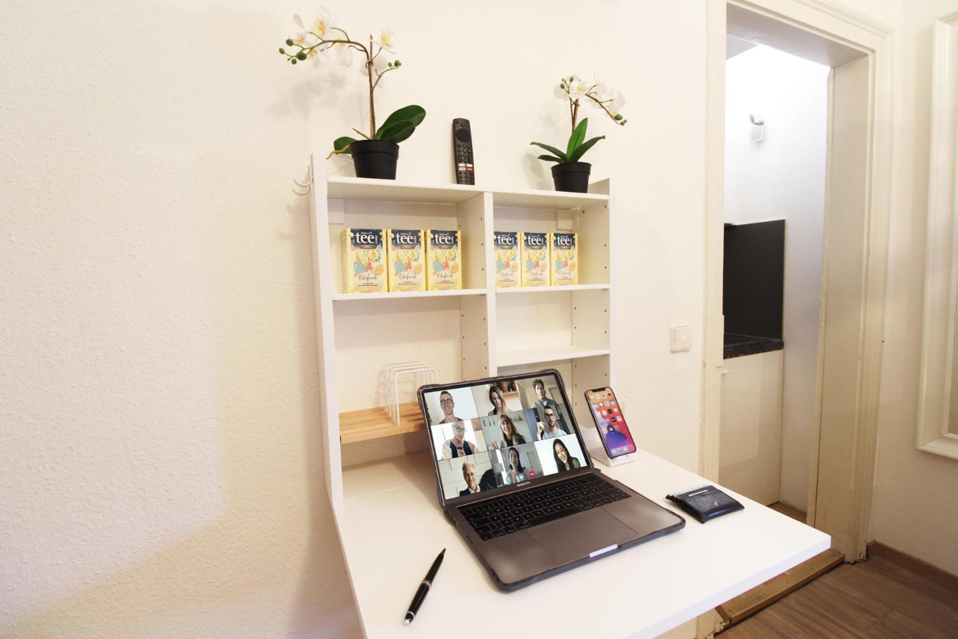 Hotel Ulm Zentrum - Komplettes Zimmer, Hochbett, Android Tv & Eigenem Bad - Perfekt Fuer Familien & Gruppen エクステリア 写真