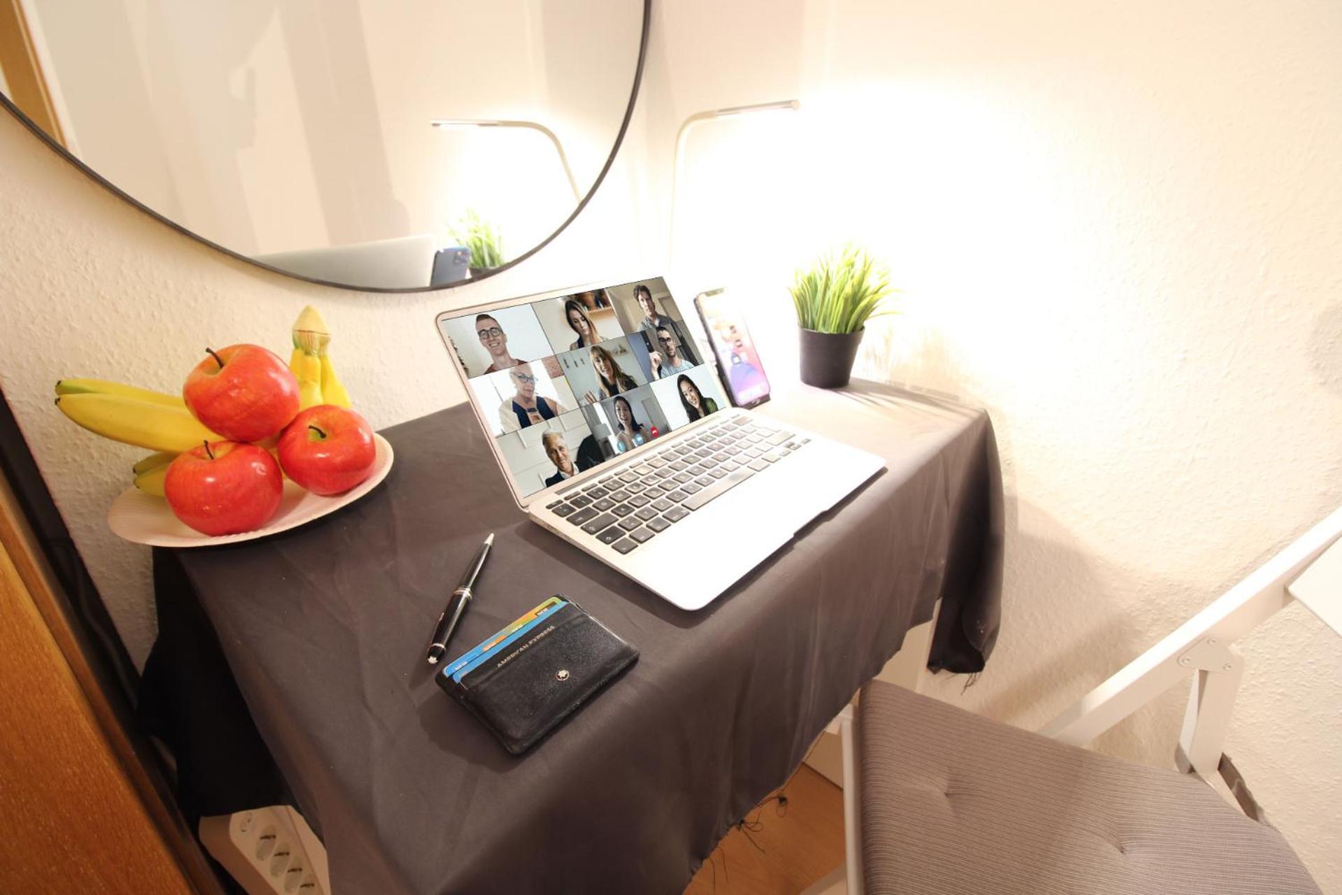 Hotel Ulm Zentrum - Komplettes Zimmer, Hochbett, Android Tv & Eigenem Bad - Perfekt Fuer Familien & Gruppen エクステリア 写真